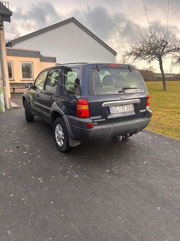 Gebraucht Ford Maverick 124 PS (91 kW) 2004 Blau SUV