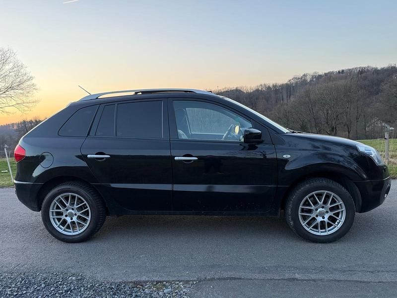 Gebraucht Renault Koleos 150 PS (110 kW) 2008 Schwarz SUV
