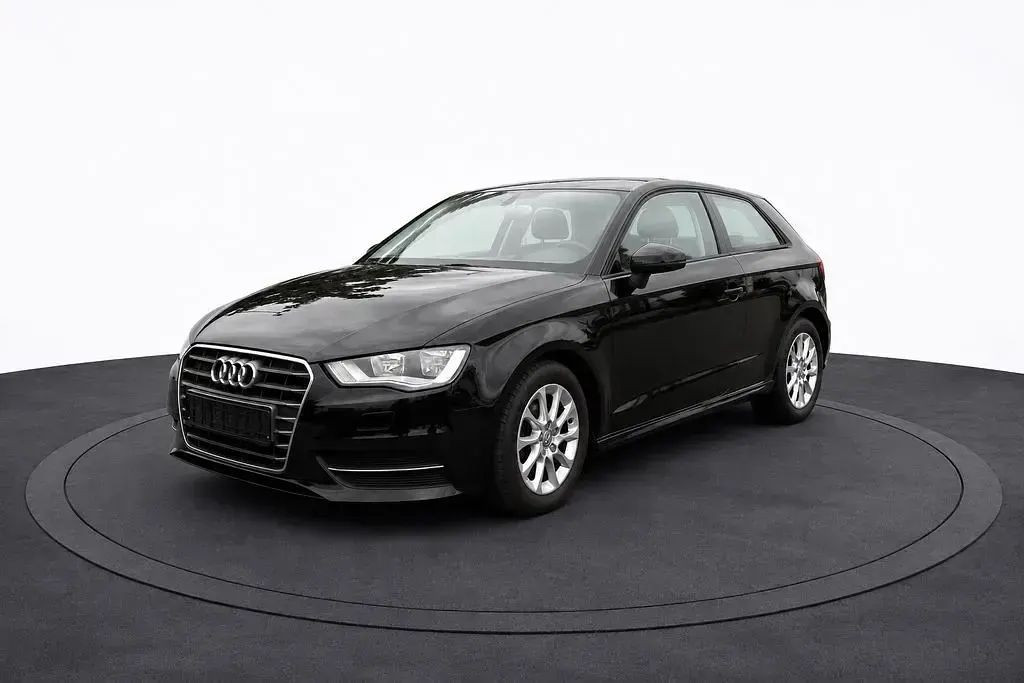 Używany Audi A3 Performance 110 KM (80 kW) 2014 Czarny Sedan/Limuzyna