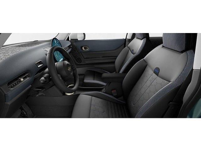 Second-hand Mini Cooper Classic 156 CP (114 kW) 2024 Verde Hatchback