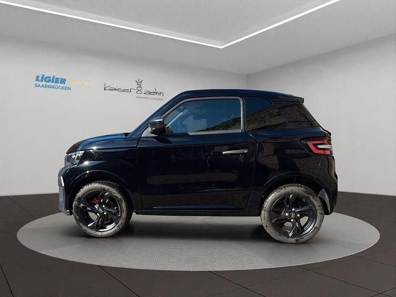 Neu Ligier JS50 2025 Schwarz Kleinwagen