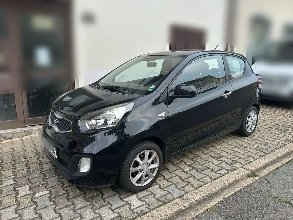 Gebraucht Kia Picanto 69 PS (50 kW) 2012 Schwarz Kleinwagen