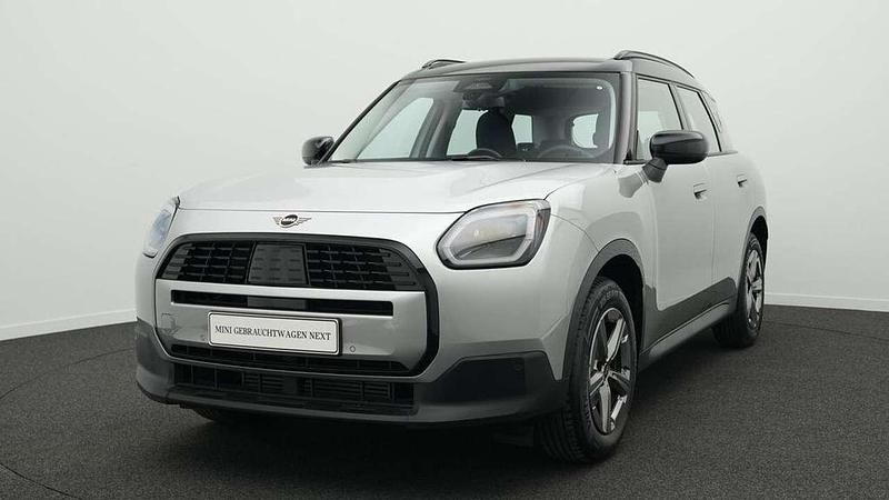 Grau Gebraucht 2024 Mini Countryman Classic SUV | 33.802 € (Superpreis) - Bild 1/4