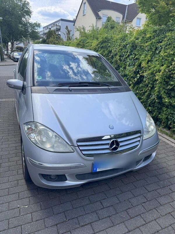 Silber Gebraucht 2006 Mercedes A150 Elegance Van / Kleinbus | 3.450 € (Fairer Preis) - Bild 1/4
