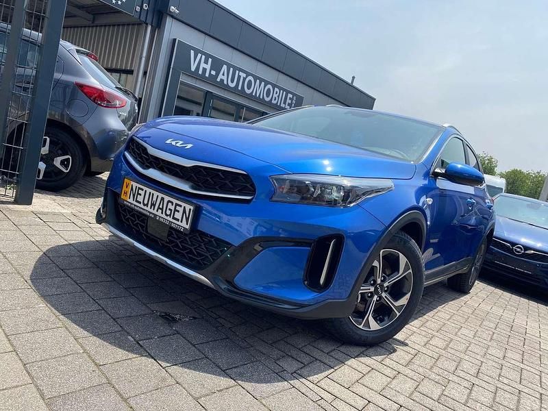 Blue flame Neu 2024 Kia XCeed SUV | 21.970 € (Fairer Preis) - Bild 1/4