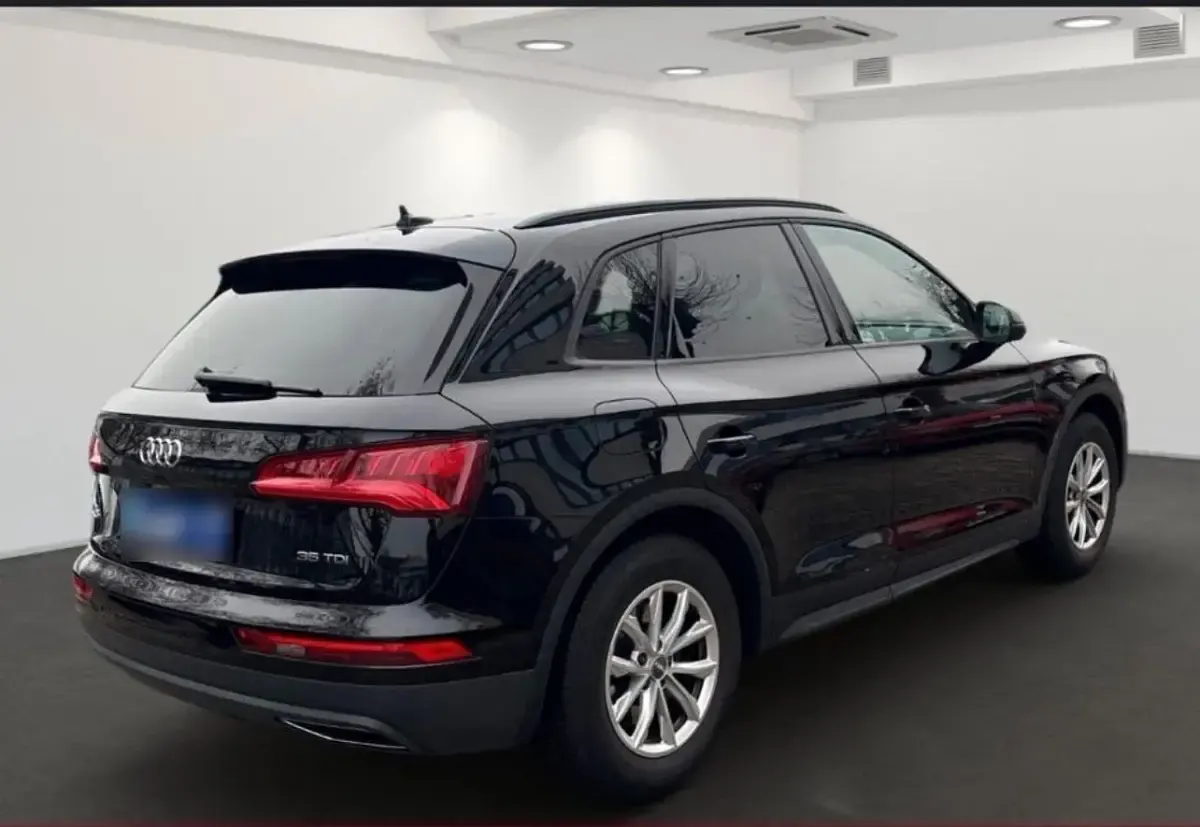 Gebraucht Audi Q5 163 PS (119 kW) 2020 Schwarz SUV