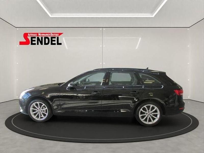 Gebraucht Audi A4 Basis 190 PS (139 kW) 2016 Schwarz Kombi