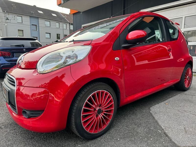 Rot Gebraucht 2011 Citroën C1 SELECTION Kleinwagen | 2.990 € (Etwas zu teuer) - Bild 1/4