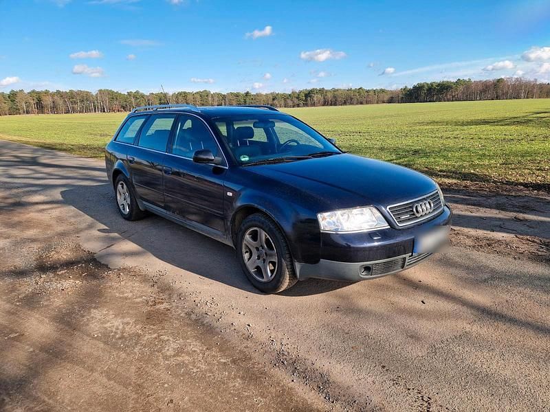 Gebraucht Audi A6 193 PS (141 kW) 1998 Blau Kombi