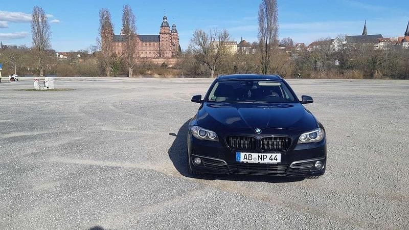 Gebraucht 2014 BMW 530 Luxury Line Kombi | 11.300 € (Guter Preis) - Bild 1/4