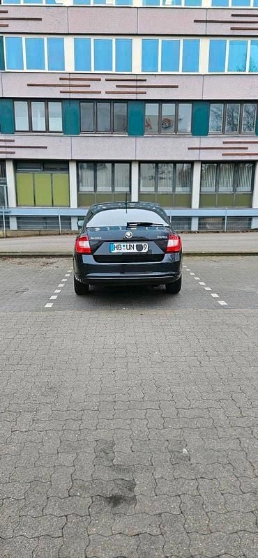 Gebraucht Skoda Rapid Ambition 95 PS (69 kW) 2019 Schwarz Kleinwagen