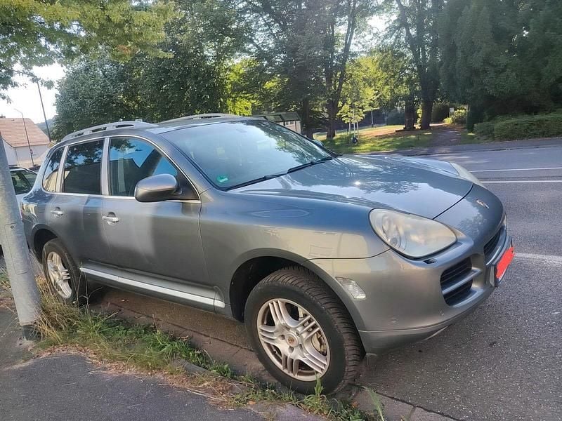 Grau Gebraucht 2003 Porsche Cayenne S SUV | 7.500 € (Guter Preis) - Bild 1/4