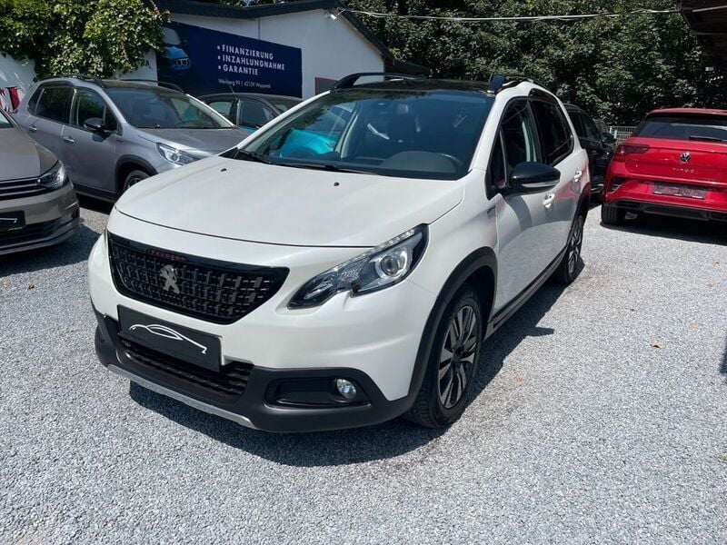 Weiß metallic / perlweiß Gebraucht 2019 Peugeot 2008 GT-line SUV | 12.950 € (Guter Preis) - Bild 1/4
