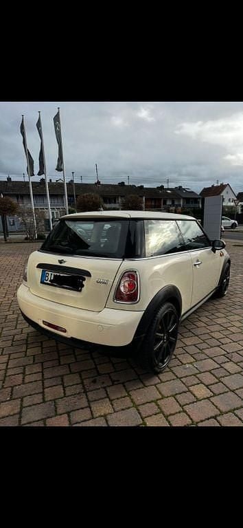 Usata Mini ONE 75 CV (55 kW) 2013 Bianco Utilitaria
