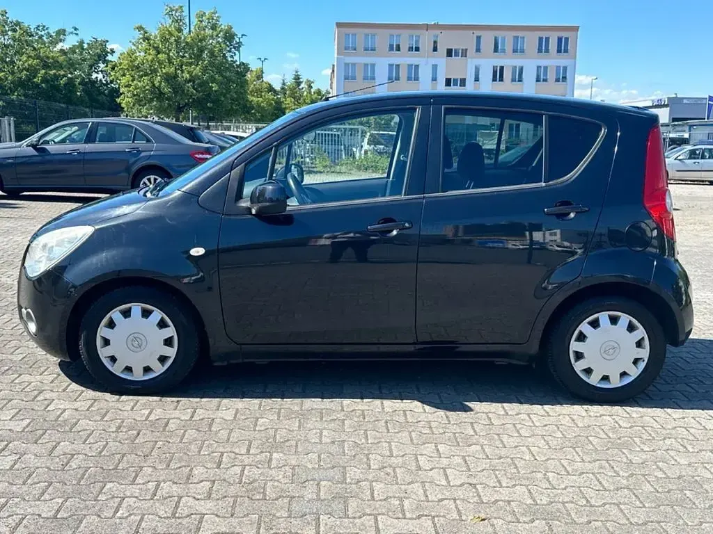 Gebraucht Opel Agila Edition 86 PS (63 kW) 2010 Schwarz Kleinwagen