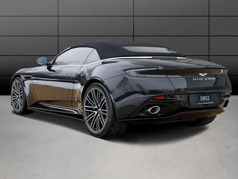 Neu Aston Martin DB12 680 PS (500 kW) 2026 Grün