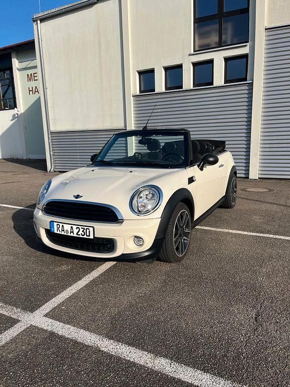 Gebraucht Mini Cooper Cabriolet 98 PS (72 kW) 2012 Beige Cabrio