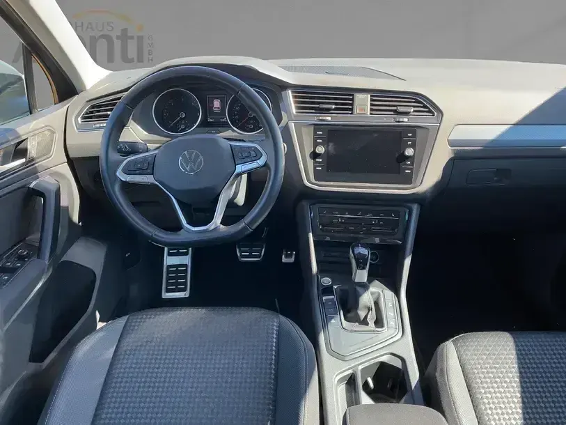 Gebraucht VW Tiguan Active 150 PS (110 kW) 2023 Grau SUV