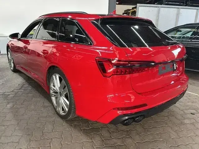 Gebraucht Audi S6 Sport 344 PS (253 kW) 2022 Rot Kombi