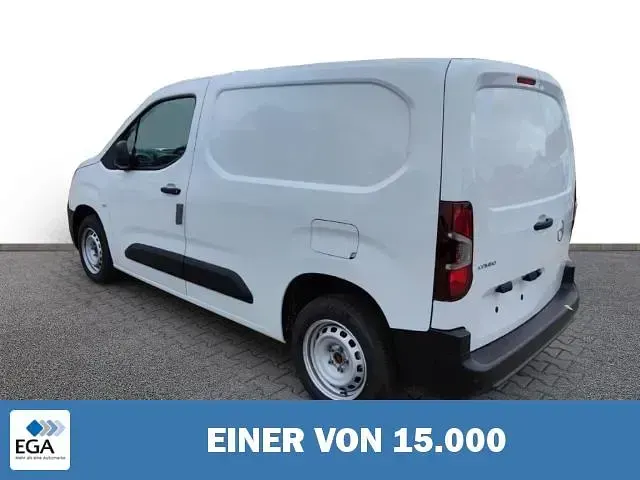 Nowe Opel Combo 102 KM (75 kW) 2026 Biały Minivan