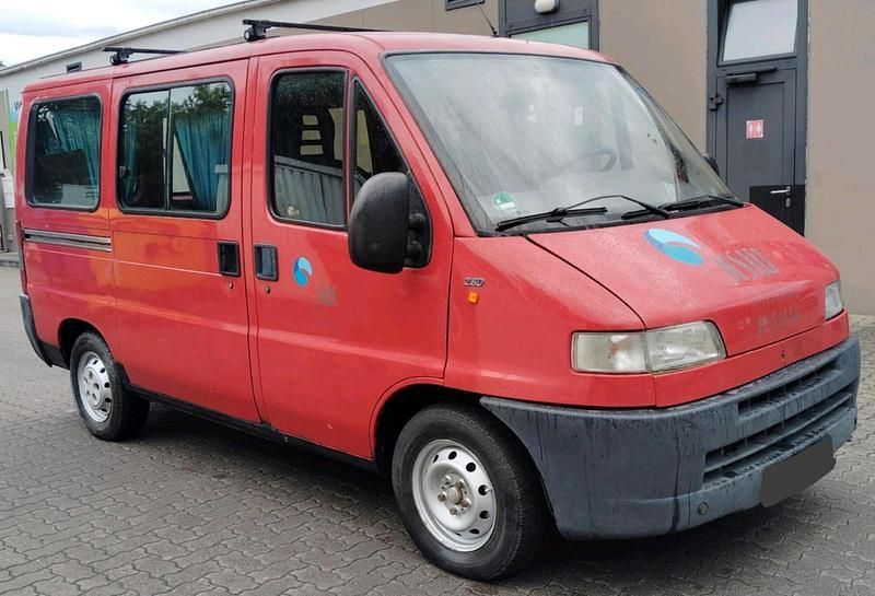 Rot Gebraucht 2000 Fiat Ducato Van | 3.000 € (Guter Preis) - Bild 1/4