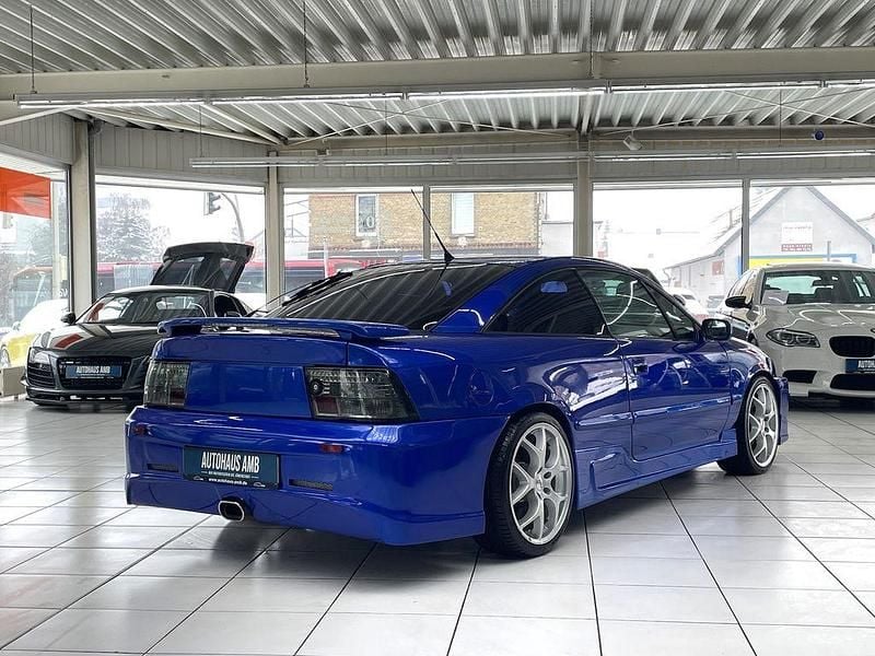 Gebraucht Opel Calibra Edition 204 PS (150 kW) 1996 Blau Coupé