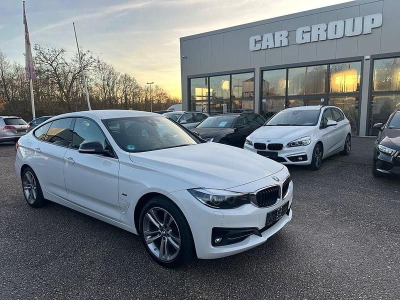 Weiß Gebraucht 2017 BMW 320 Gran Turismo Sport Line Limousine | 17.599 € (Fairer Preis) - Bild 1/4