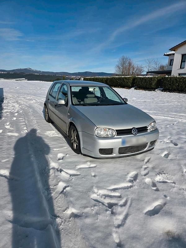 Gebraucht VW Golf IV 101 PS (74 kW) 1999 Silber Kleinwagen