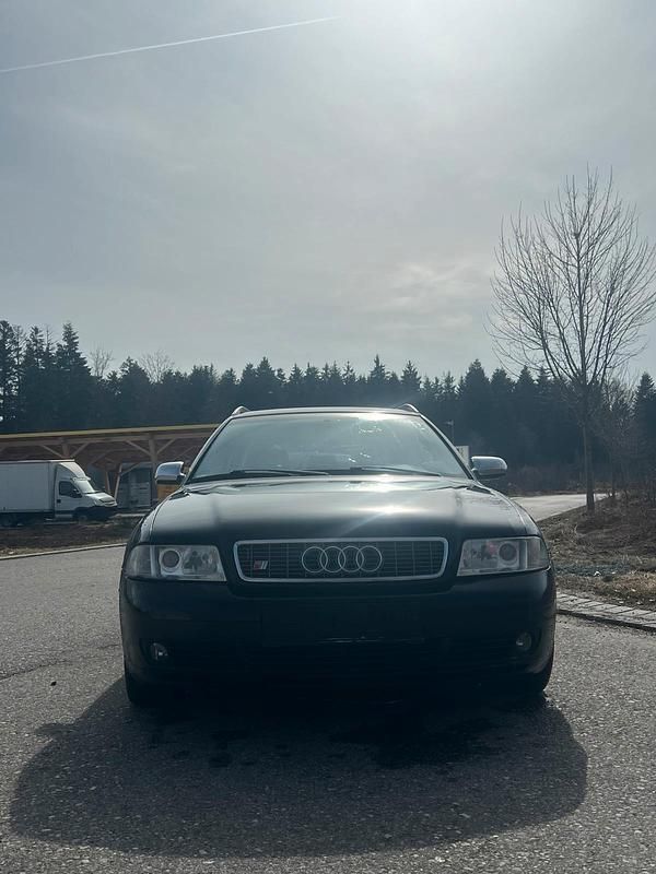 Gebraucht Audi A4 165 PS (121 kW) 2000 Schwarz Kombi