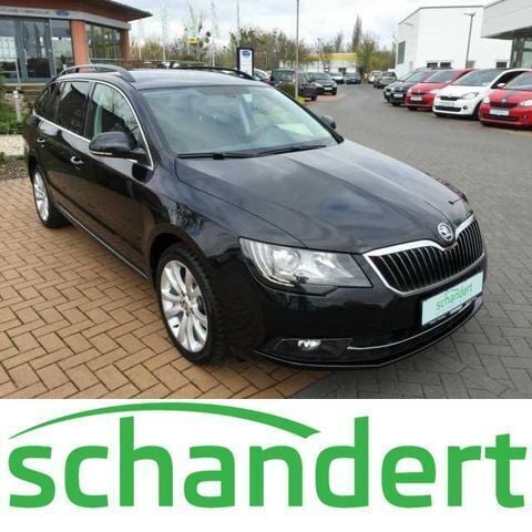 Schwarz metallic Gebraucht 2014 Skoda Superb Exclusive Kombi | 24.850 € - Bild 1/4
