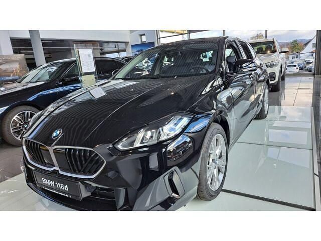 Gebraucht BMW 118 Sport Line 150 PS (110 kW) 2024 Schwarz Kleinwagen