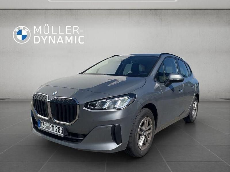 Gebraucht BMW 216 Active Tourer Efficient Dynamics 122 PS (89 kW) 2025 Grau Van / Kleinbus