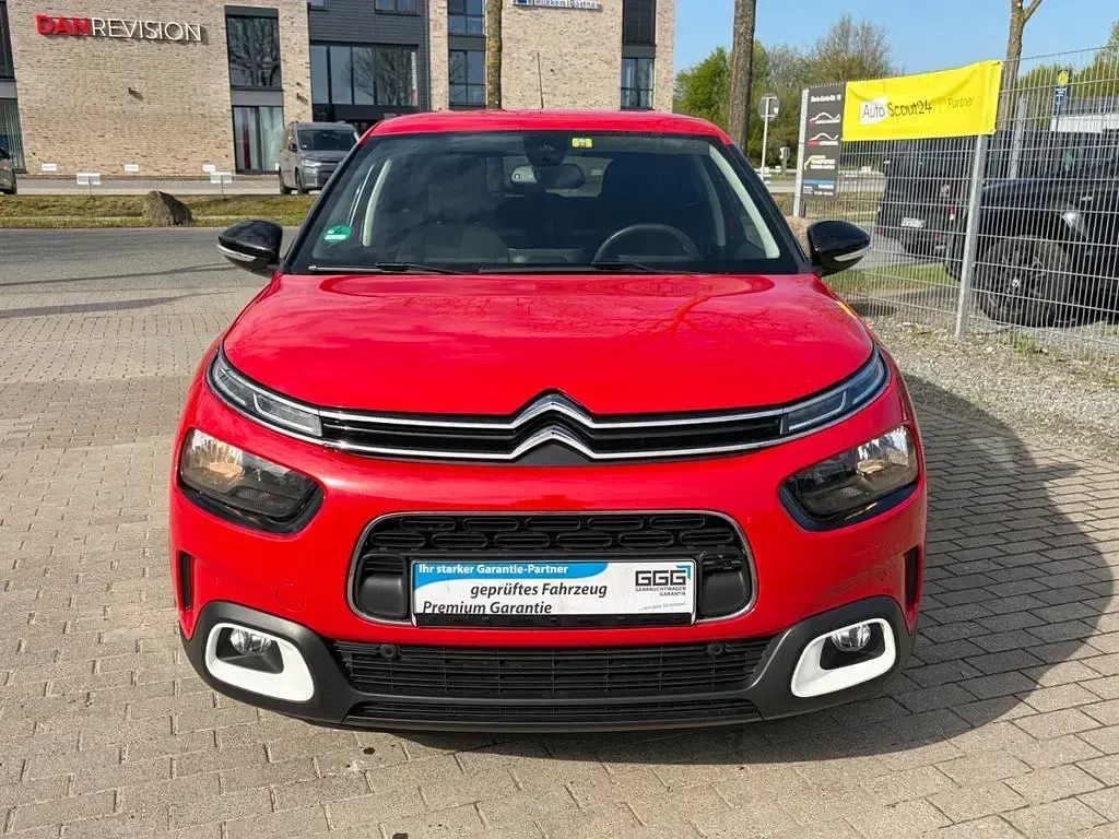 Second-hand Citroën C4 Shine 110 CP (80 kW) 2019 Roșu Berlinǎ