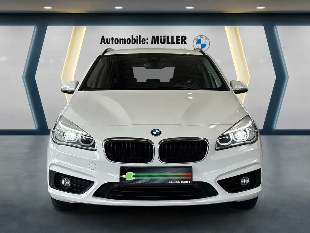 Gebraucht BMW 218 Active Tourer Sport Line 136 PS (100 kW) 2017 Alpinweiss iii Van / Kleinbus