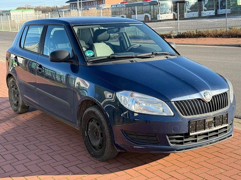 Gebraucht Skoda Fabia Cool Edition 69 PS (50 kW) 2012 Blau Kombi