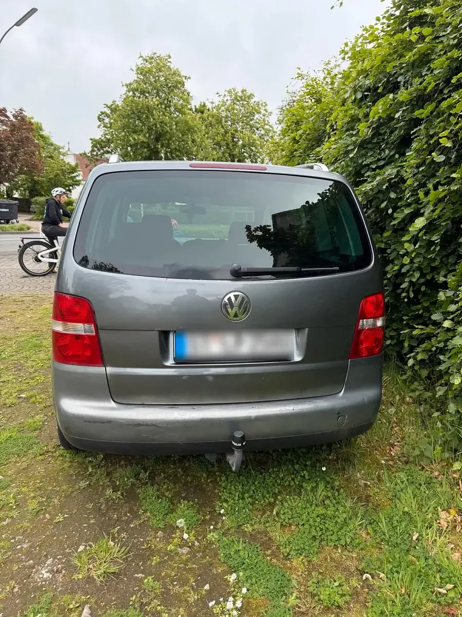 Używany VW Touran 136 KM (100 kW) 2003 Srebrny Minivan