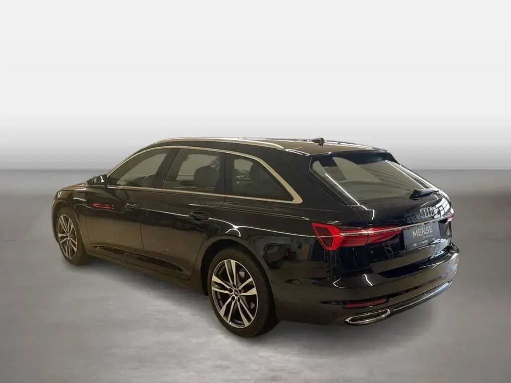 Gebraucht Audi A6 Ambiente 204 PS (150 kW) 2021 Mythosschwarz metallic Kombi