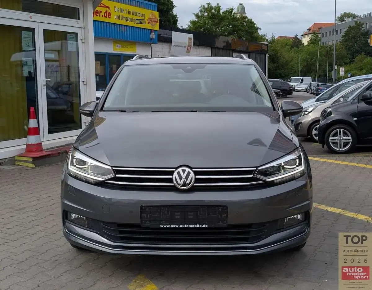 Gebraucht VW Touran Join 116 PS (85 kW) 2018 Grau Van / Kleinbus