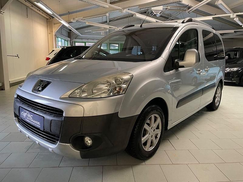 Gebraucht Peugeot Partner Tepee Tendance 111 PS (81 kW) 2010 Grau Van / Kleinbus
