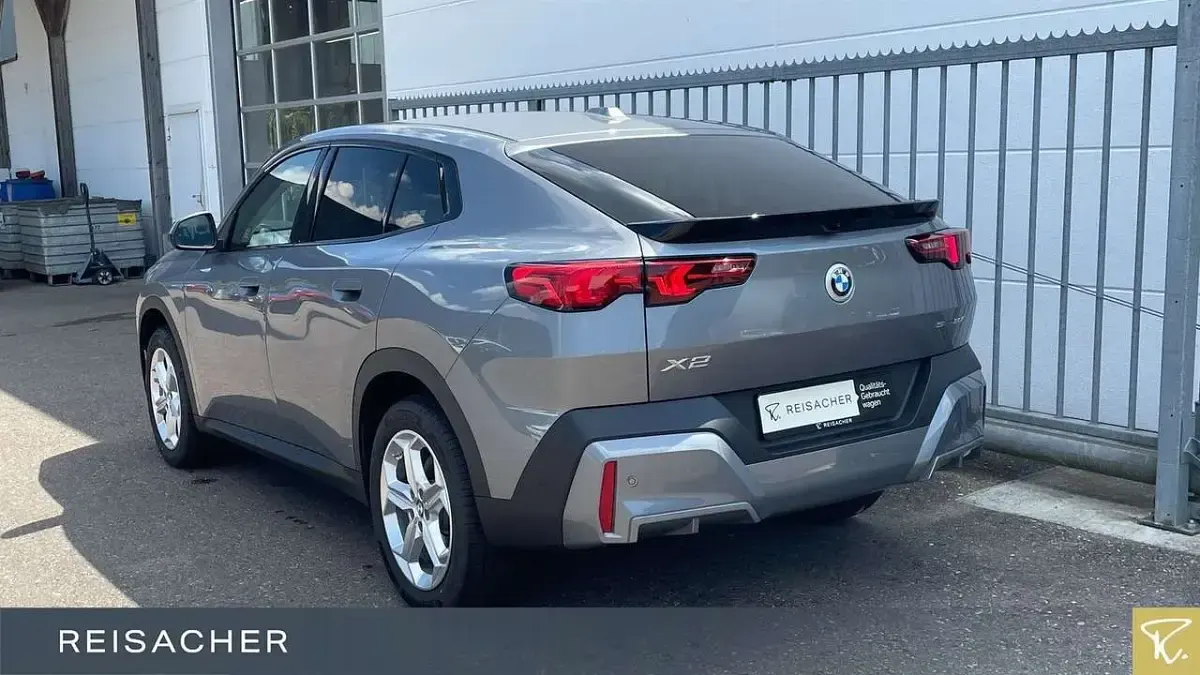 Gebraucht BMW X2 Efficient Dynamics 170 PS (125 kW) 2025 Skyscraper grau metallic SUV