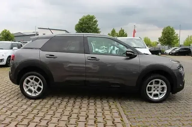Gebraucht Citroën C4 Cactus 110 PS (80 kW) 2018 Grau Kleinwagen