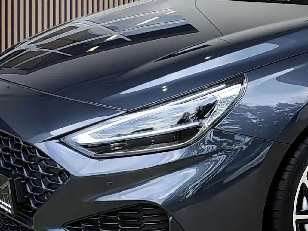 Gebraucht Hyundai i30 N Line 160 PS (117 kW) 2022 Dark knight / mic Limousine