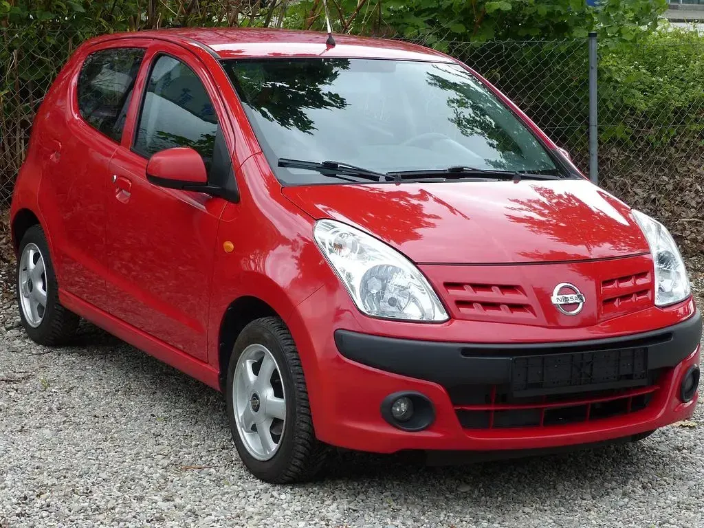 Gebraucht Nissan Pixo Acenta 68 PS (50 kW) 2010 Rot Kleinwagen
