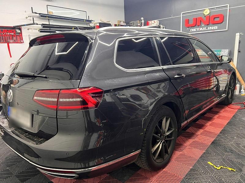 Gebraucht VW Passat 190 PS (139 kW) 2018 Grau Kombi