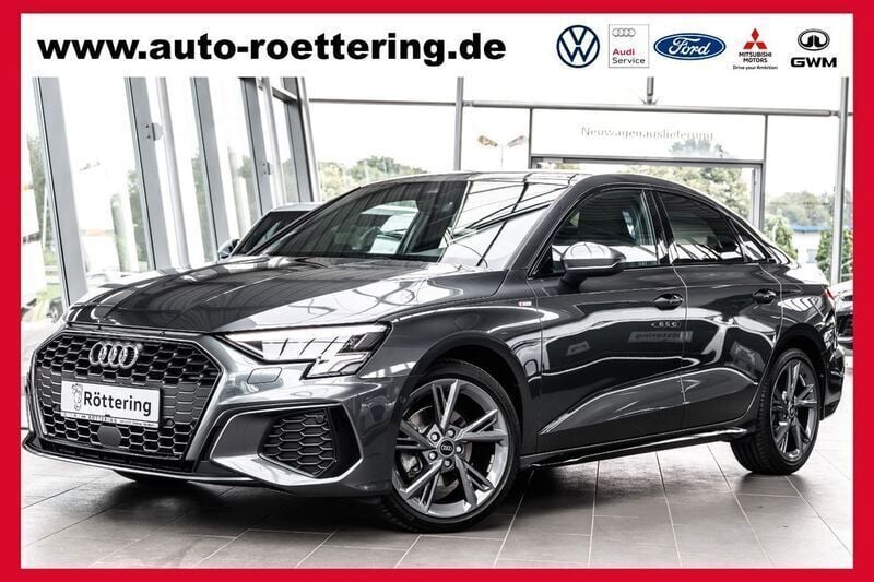 Grau Gebraucht 2022 Audi A3 S-Line Limousine | 31.500 € (Teuer) - Bild 1/4