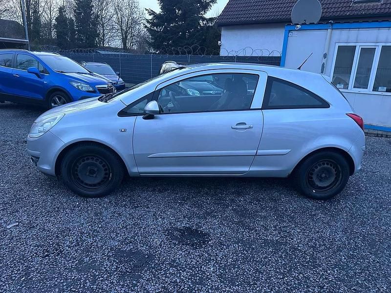 Gebraucht Opel Corsa Basis 80 PS (58 kW) 2007 Aeroblau mi2 Kleinwagen