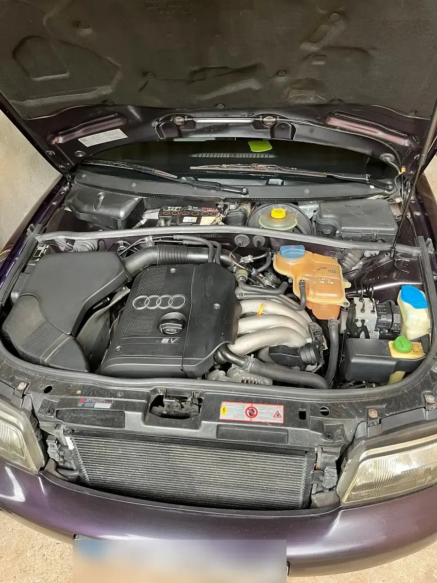 Gebraucht Audi A4 125 PS (91 kW) 1998 Violet Kombi
