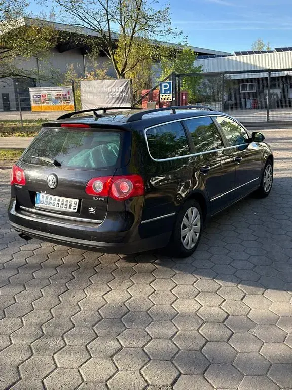 Gebraucht VW Passat Comfortline 140 PS (102 kW) 2007 Schwarz Kombi