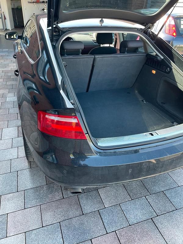 Gebraucht Audi A5 Sportback 180 PS (132 kW) 2012 Schwarz Kleinwagen
