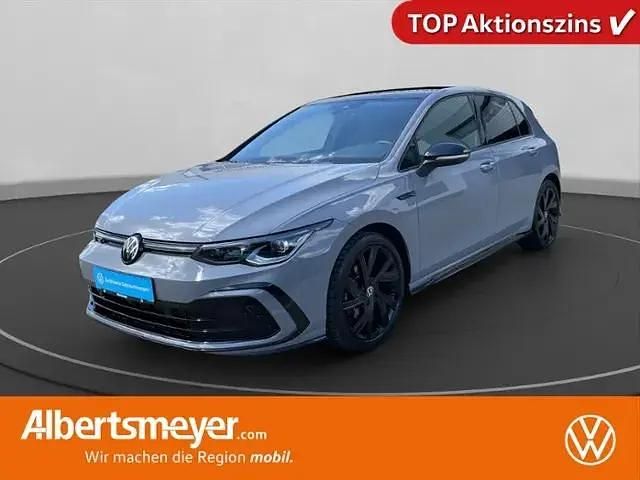 Grau Gebraucht 2024 VW Golf VIII R-line Limousine | 35.448 € (Fairer Preis) - Bild 1/4
